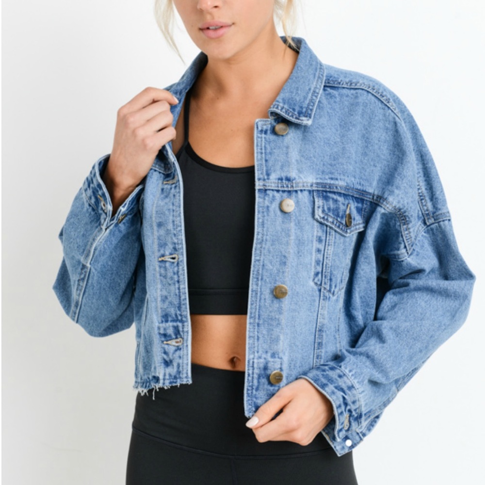 Mono B Cropped Raw Hem‎ Denim Jacket Sz L